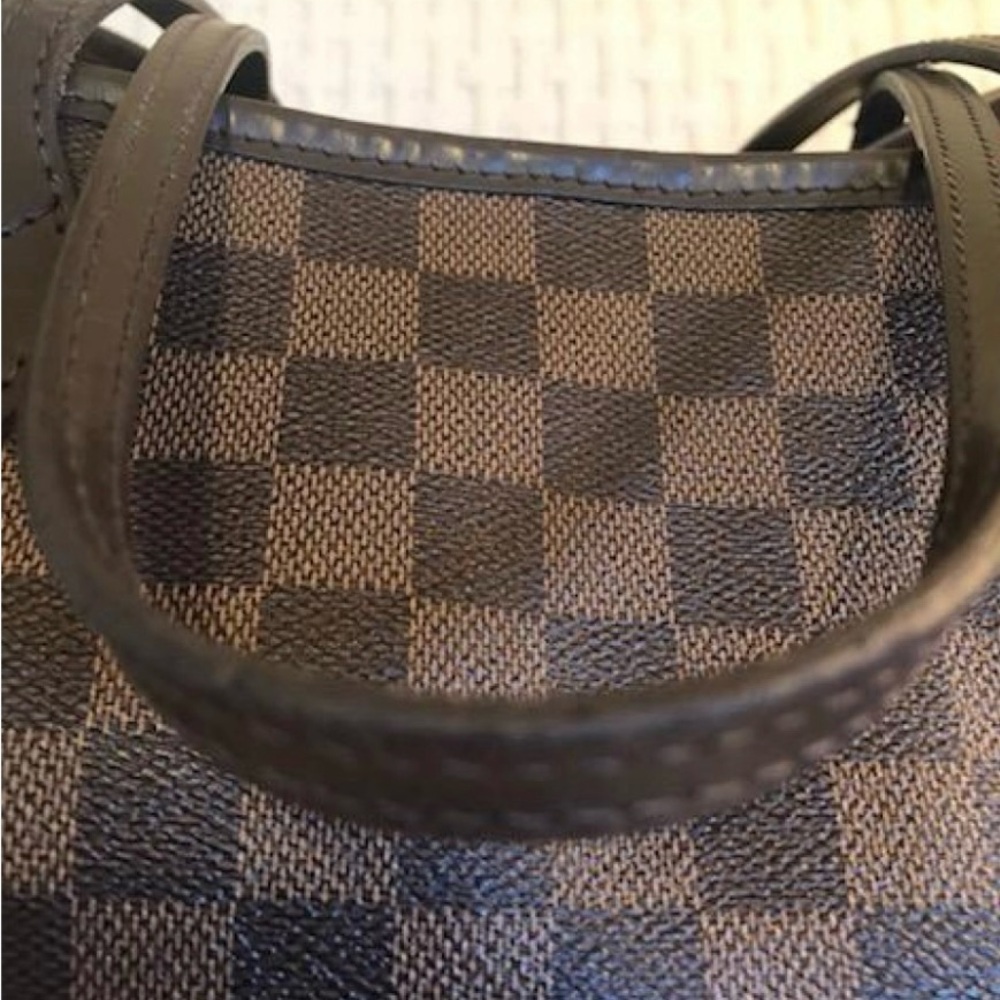 LV Neverfull - Picture 3 of 12